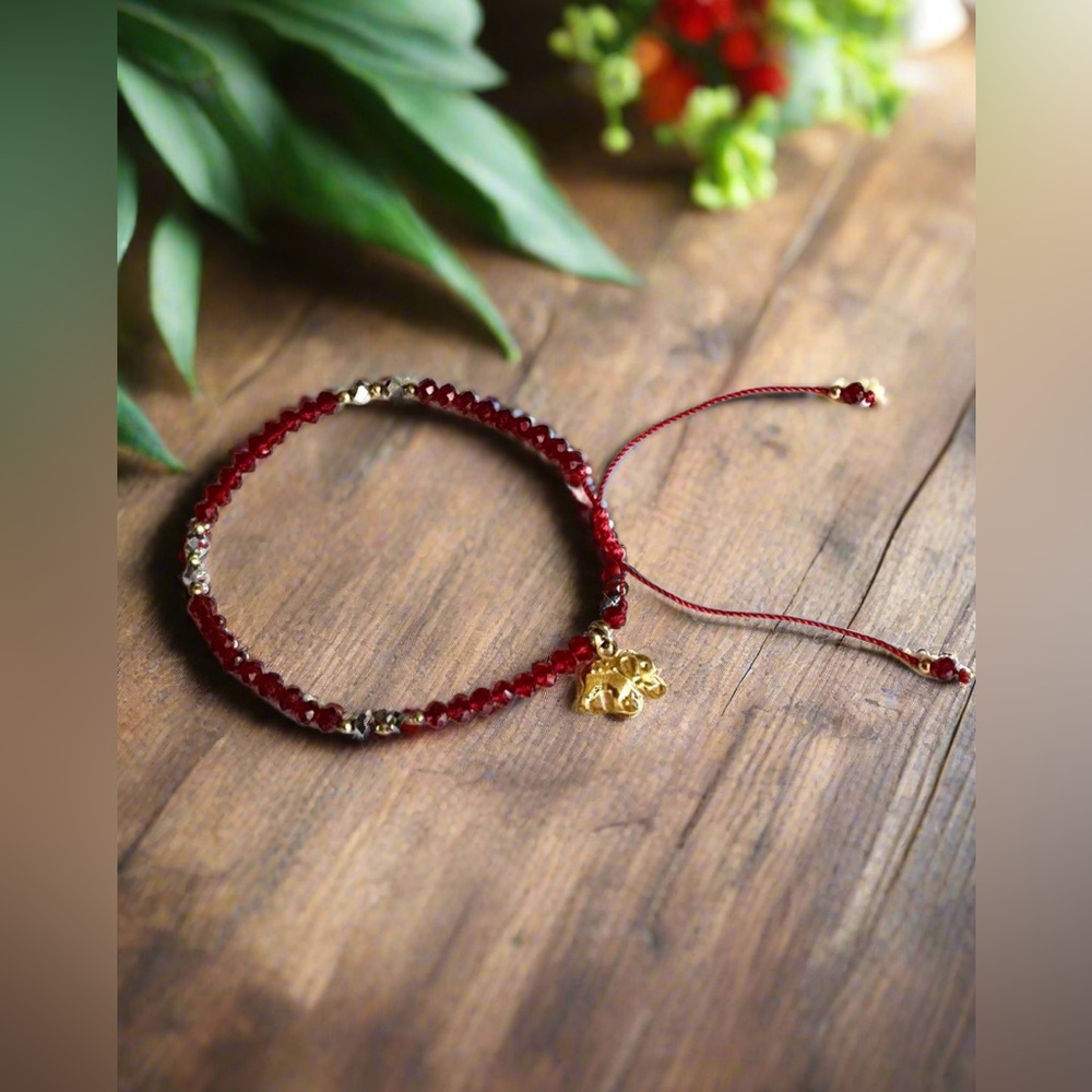 Garnet & Jet Swarovski Crystals with a Gold Elephant Charm Pull Cord Bracelet